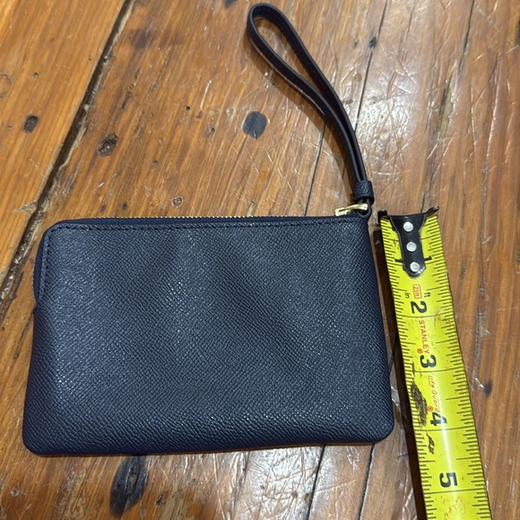 COACH Women's Leather Corner Zip Wallet Wristlet Midnight 58032 IMMID NWT - Picture 3 of 6